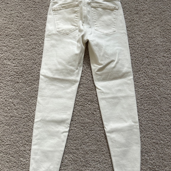 American Eagle White Jeans - Picture 3 of 3